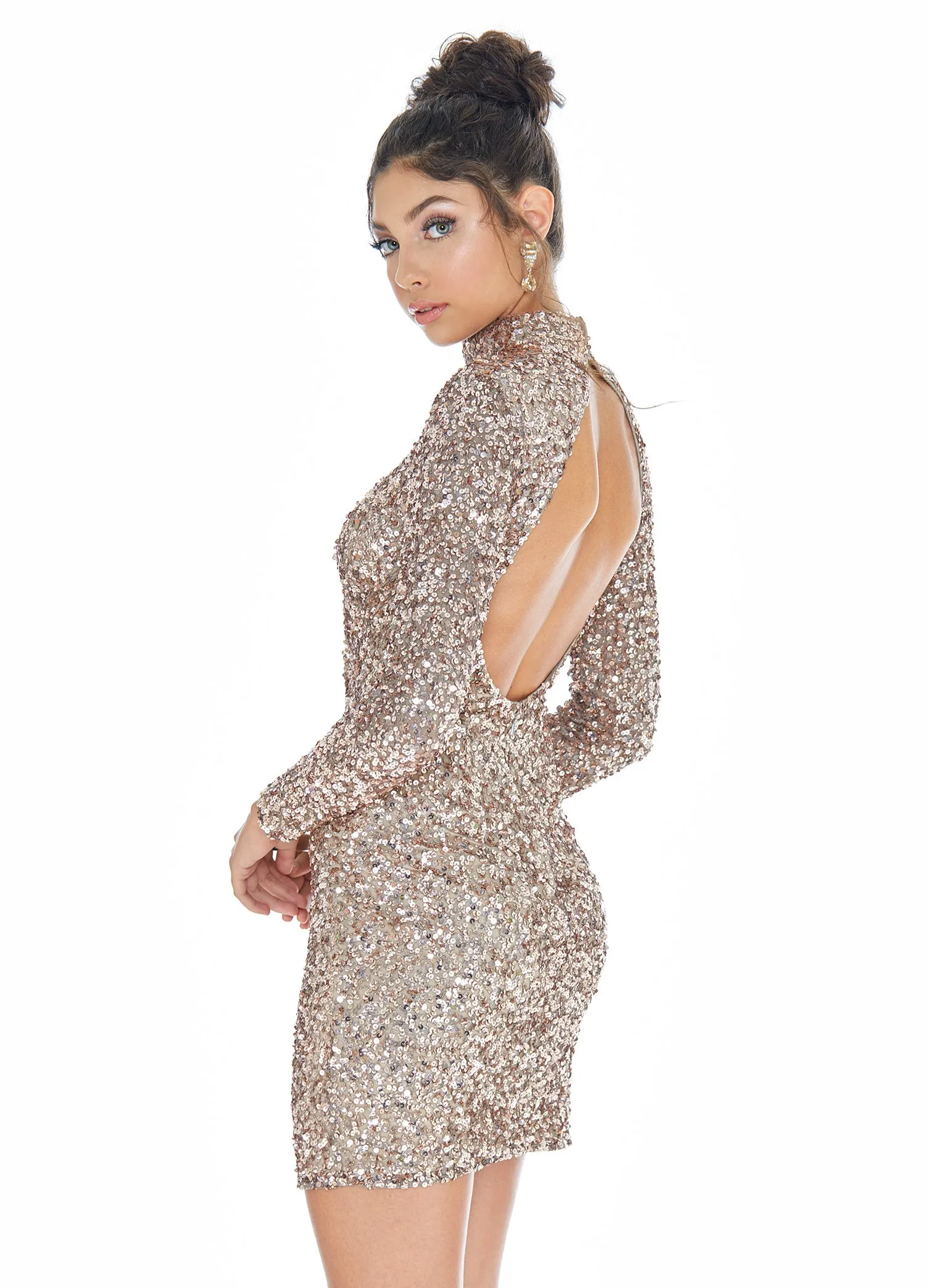 Ashley Lauren 4252 Size 4 Bright Pink Cocktail Dress long sleeve short sequin fitted homecoming dress