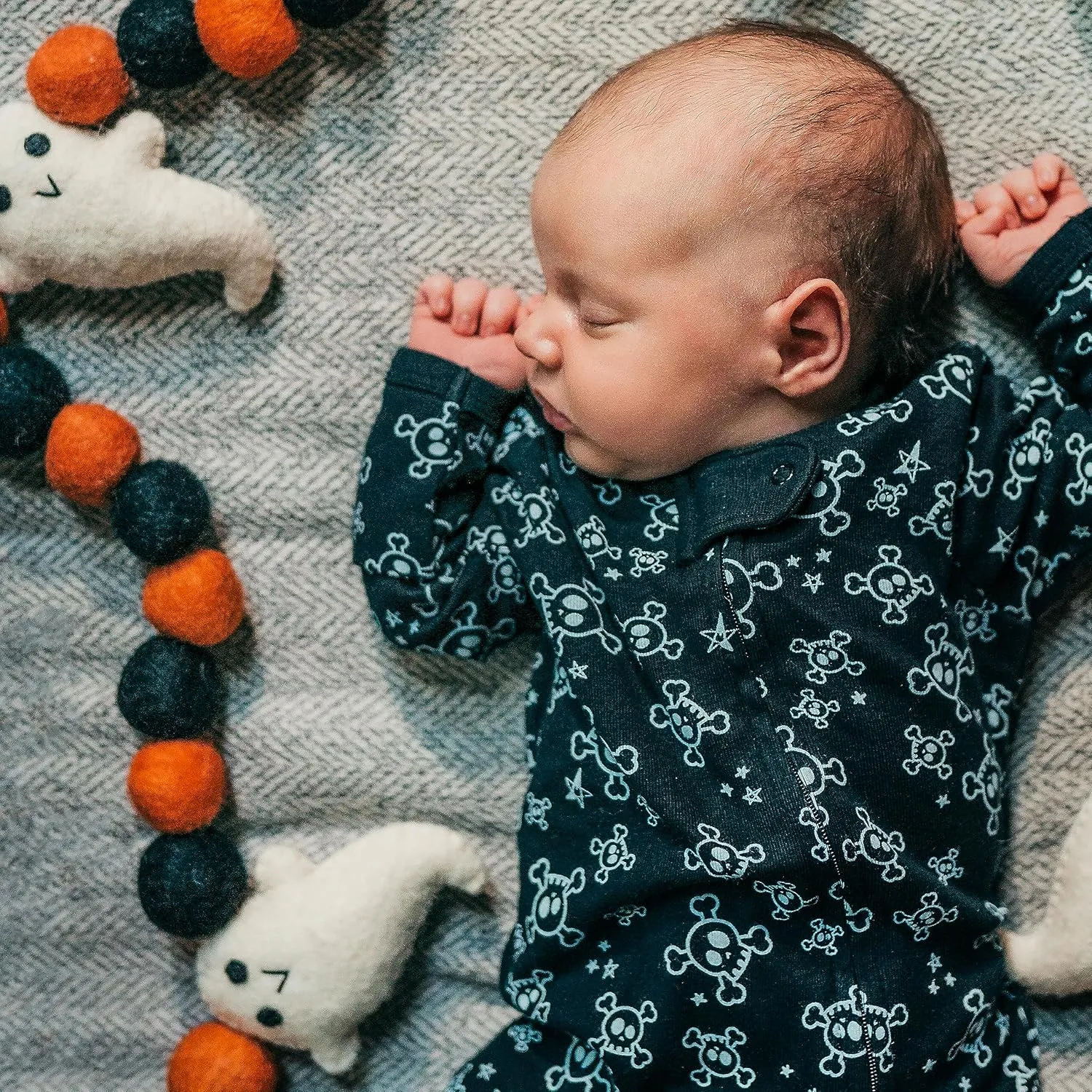 HonestBaby Family Matching Holiday Pajamas Organic Cotton for Men, Women, Kids, Toddlers, Baby Boys, Girls, Unisex Pets